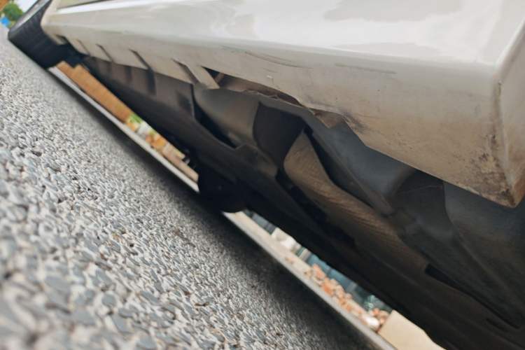 Used Ford Mondeo 2013 2.0L GTDi 200 Luxury Model Left Side Sill