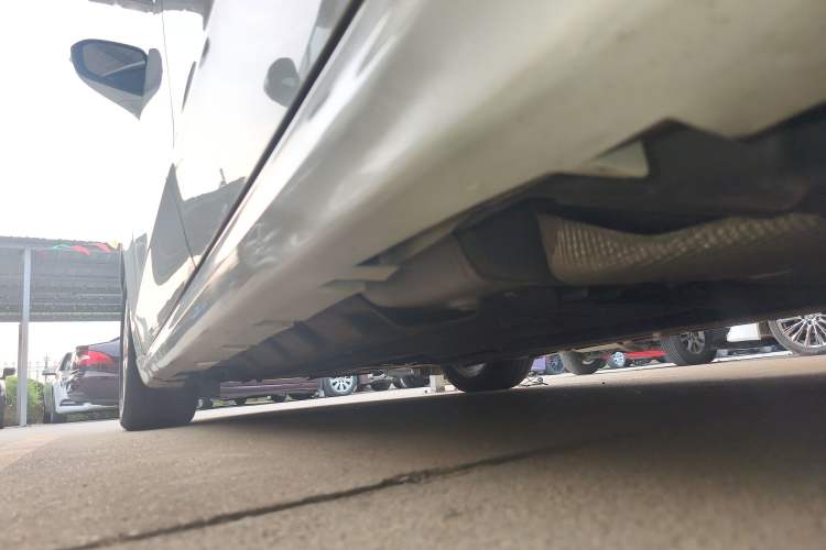 Used Ford Mondeo 2013 1.5L GTDi180 Fashion Edition Left Side Sill