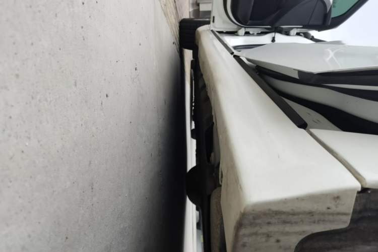 Used Ford Mondeo 2013 2.0L GTDi 200 Fashion Edition Left Side Sill