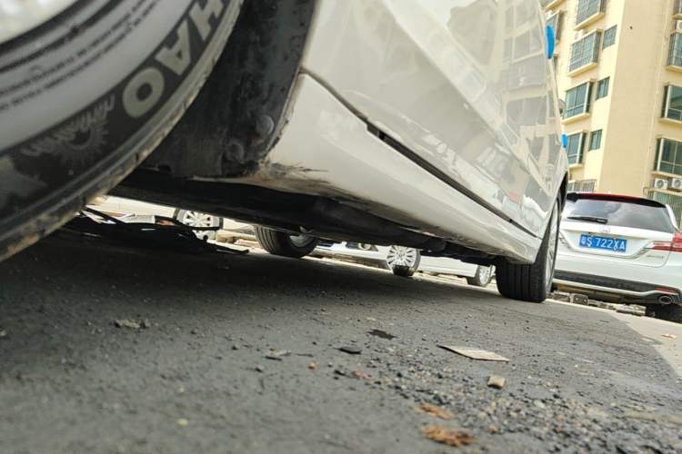 Used Ford Mondeo 2013 2.0L GTDi 200 Fashion Edition Left Side Sill