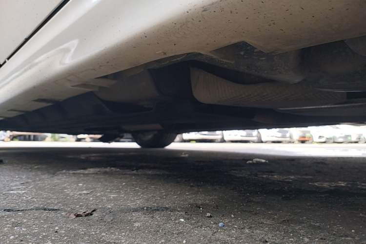 Used Ford Mondeo 2013 2.0L GTDi 200 Luxury Model Left Side Sill