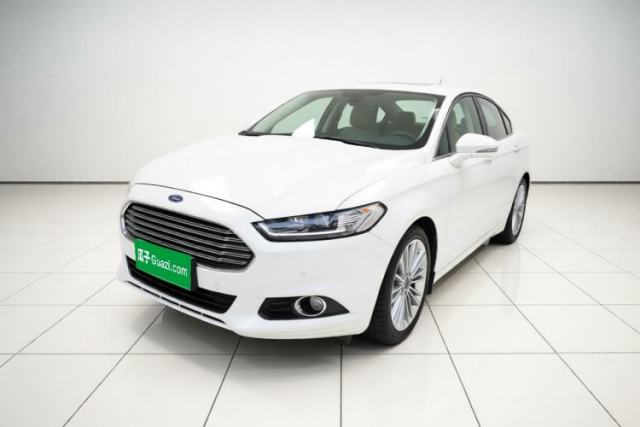 Ojetý Ford Mondeo 2013 2.0L GTDi240 Ultimate Edition