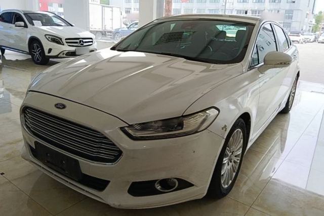 Ojetý Ford Mondeo 2013 2.0L GTDi 200 Fashion Edition
