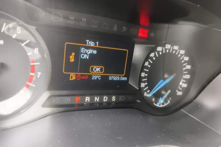 Used Ford Mondeo 2013 1.5L GTDi180 Fashion Edition Odometer Close Up