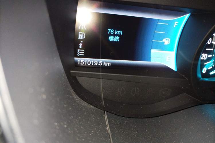 Used Ford Mondeo 2013 2.0L GTDi 200 Luxury Model Odometer Close Up