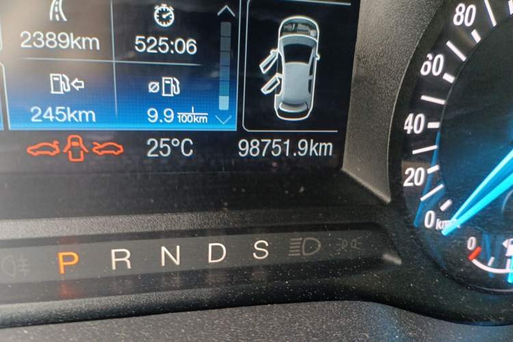 Used Ford Mondeo 2013 1.5L GTDi180 Fashion Edition Odometer Close Up