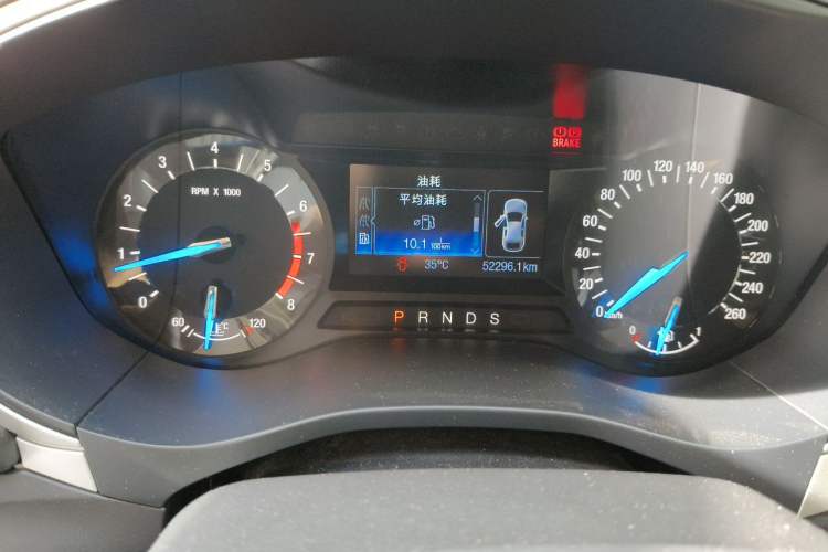 Used Ford Mondeo 2013 1.5L GTDi180 Fashion Edition Odometer Close Up