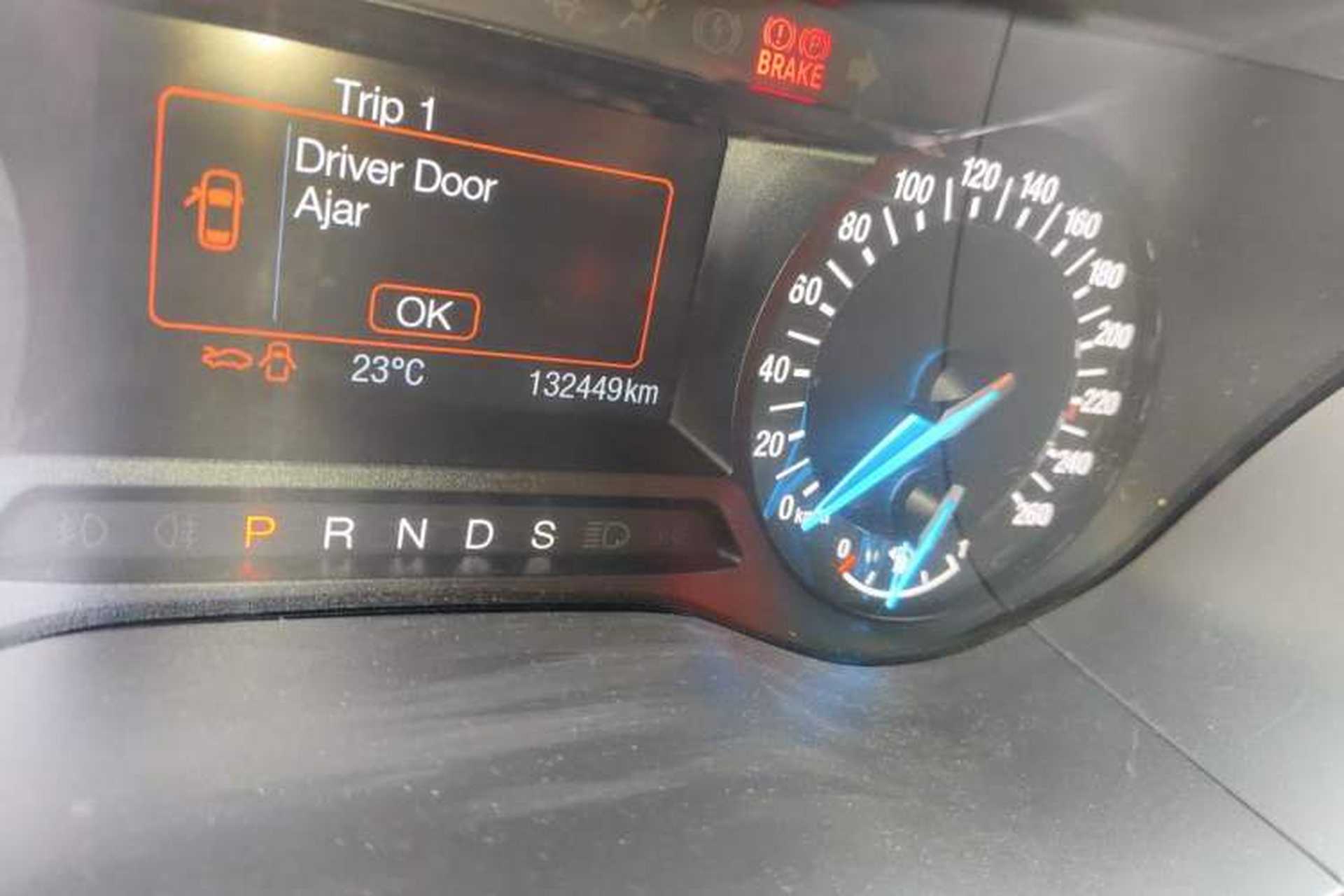 Used Ford Mondeo 2013 1.5L GTDi180 Fashion Edition Odometer Close Up