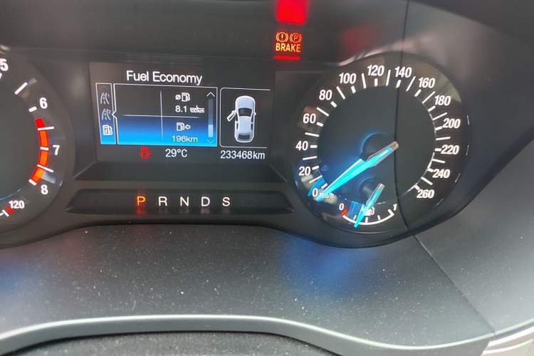 Used Ford Mondeo 2013 1.5L GTDi180 Fashion Edition Odometer Close Up