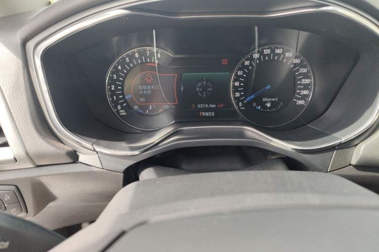 Used Ford Mondeo 2013 2.0L GTDi240 Luxury Sport Model Odometer Close Up