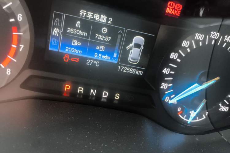 Used Ford Mondeo 2013 1.5L GTDi180 Fashion Edition Odometer Close Up