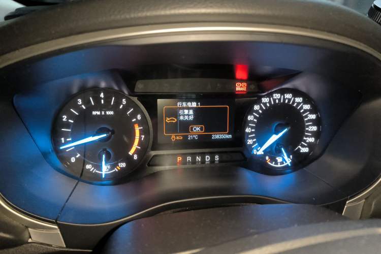 Used Ford Mondeo 2013 1.5L GTDi180 Fashion Edition Odometer Close Up