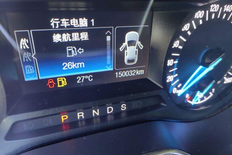 Used Ford Mondeo 2013 2.0L GTDi 200 Fashion Edition Odometer Close Up