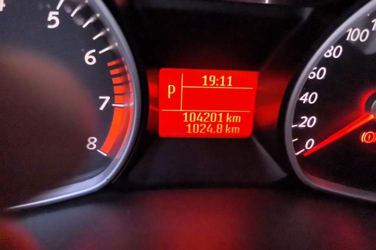 Used Ford Mondeo 2013 2.3L Fashion Edition Odometer Close Up