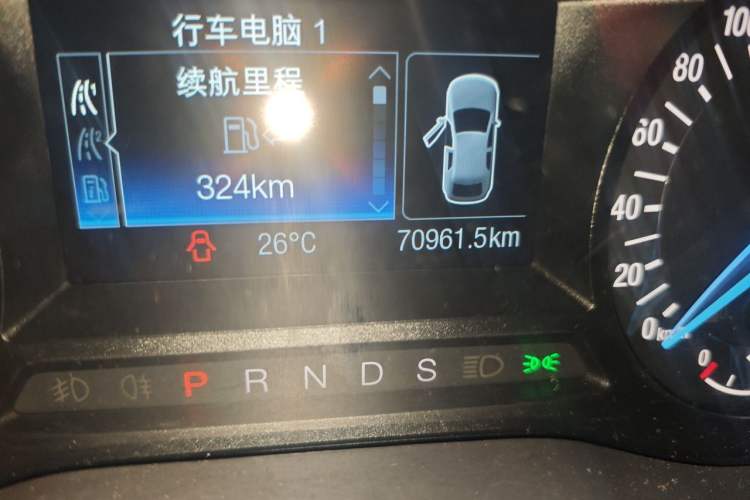 Used Ford Mondeo 2013 1.5L GTDi180 Fashion Edition Odometer Close Up