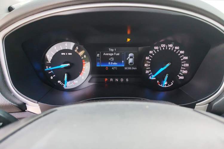 Used Ford Mondeo 2013 1.5L GTDi180 Fashion Edition Odometer Close Up