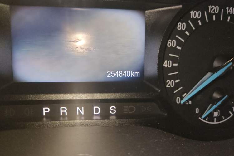 Used Ford Mondeo 2013 1.5L GTDi180 Fashion Edition Odometer Close Up