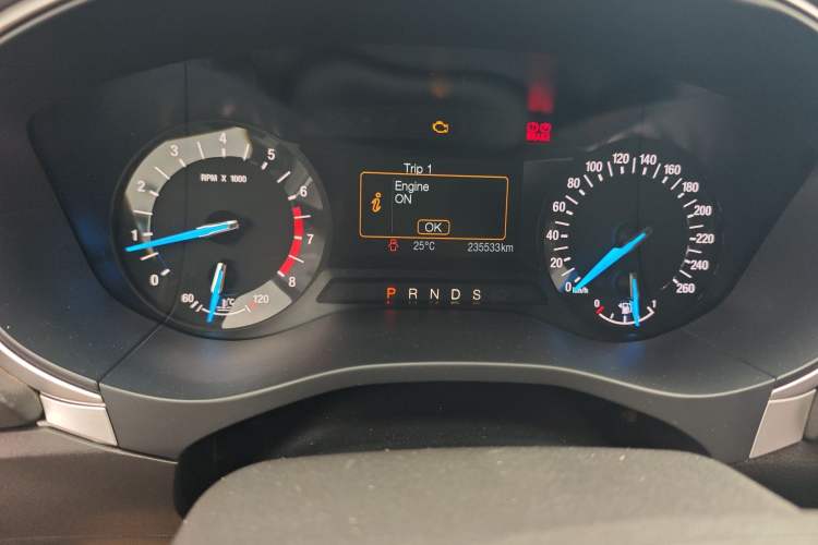 Used Ford Mondeo 2013 1.5L GTDi180 Fashion Edition Odometer Close Up