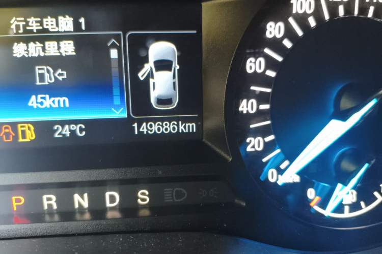 Used Ford Mondeo 2013 1.5L GTDi180 Fashion Edition Odometer Close Up