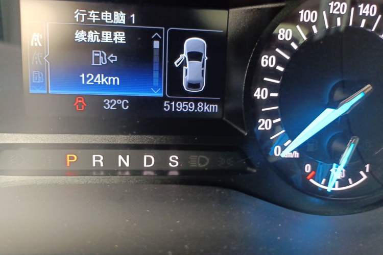 Used Ford Mondeo 2013 1.5L GTDi180 Fashion Edition Odometer Close Up