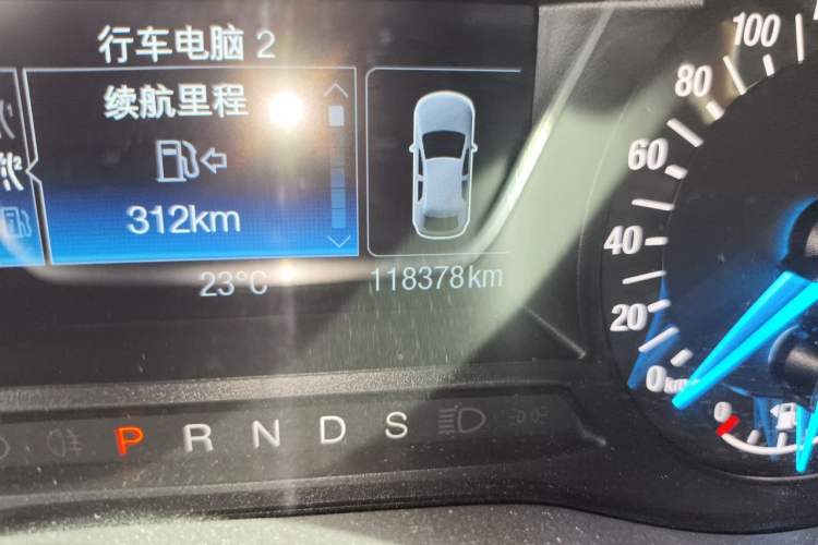 Used Ford Mondeo 2013 2.0L GTDi 200 Fashion Edition Odometer Close Up