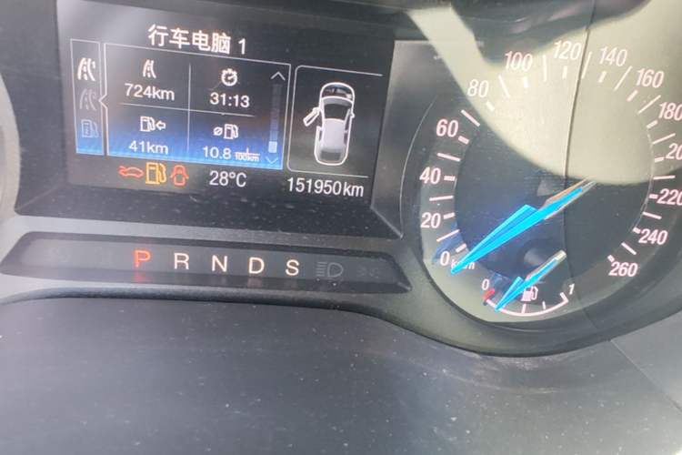 Used Ford Mondeo 2013 1.5L GTDi180 Fashion Edition Odometer Close Up