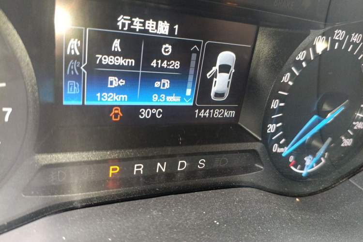 Used Ford Mondeo 2013 1.5L GTDi180 Fashion Edition Odometer Close Up