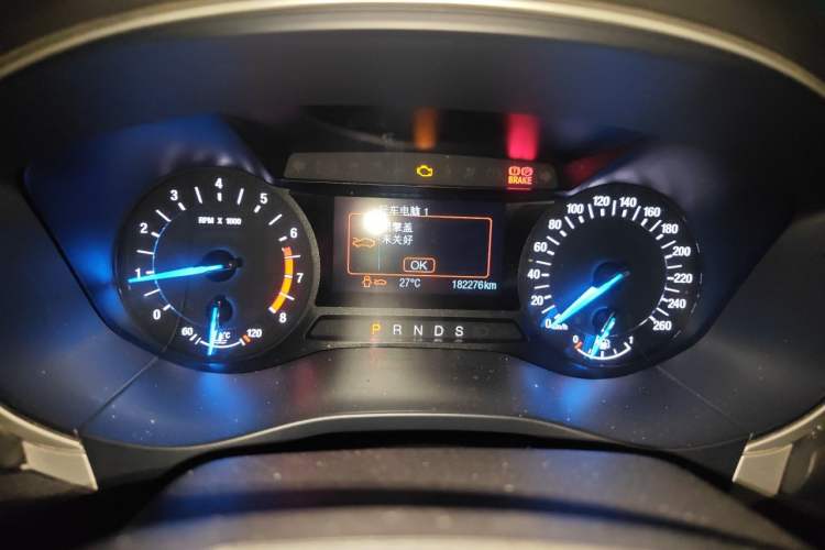 Used Ford Mondeo 2013 1.5L GTDi180 Fashion Edition Odometer Close Up