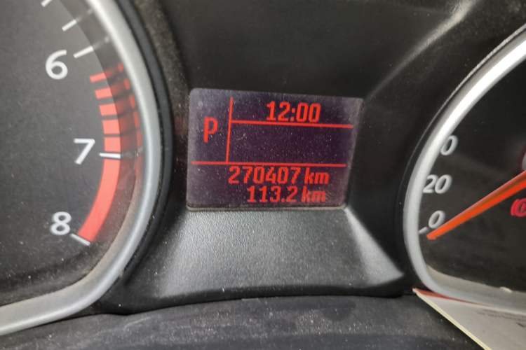 Used Ford Mondeo 2013 2.3L Fashion Edition Odometer Close Up