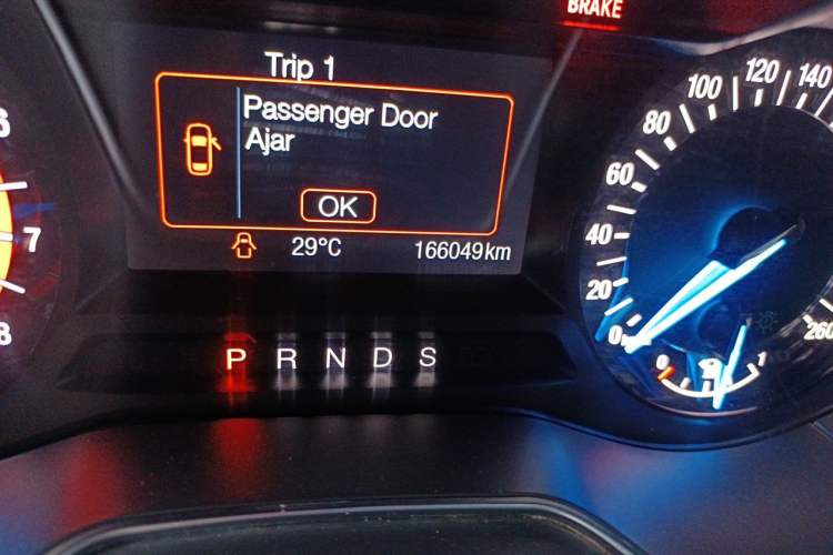 Used Ford Mondeo 2013 2.0L GTDi 200 Fashion Edition Odometer Close Up
