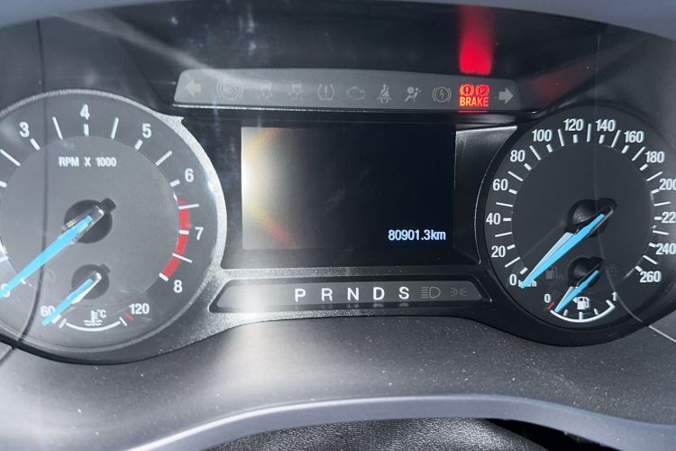 Used Ford Mondeo 2013 1.5L GTDi180 Fashion Edition Odometer Close Up