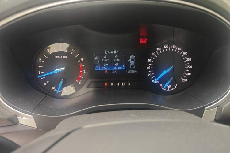 Used Ford Mondeo 2013 1.5L GTDi180 Fashion Edition Odometer Close Up
