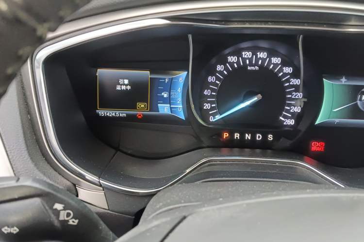 Used Ford Mondeo 2013 2.0L GTDi 200 Luxury Model Odometer Close Up