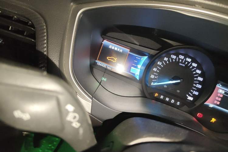 Used Ford Mondeo 2013 1.5L GTDi180 Fashion Edition Odometer Close Up