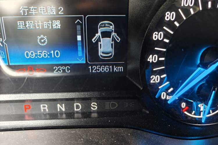 Used Ford Mondeo 2013 2.0L GTDi 200 Fashion Edition Odometer Close Up