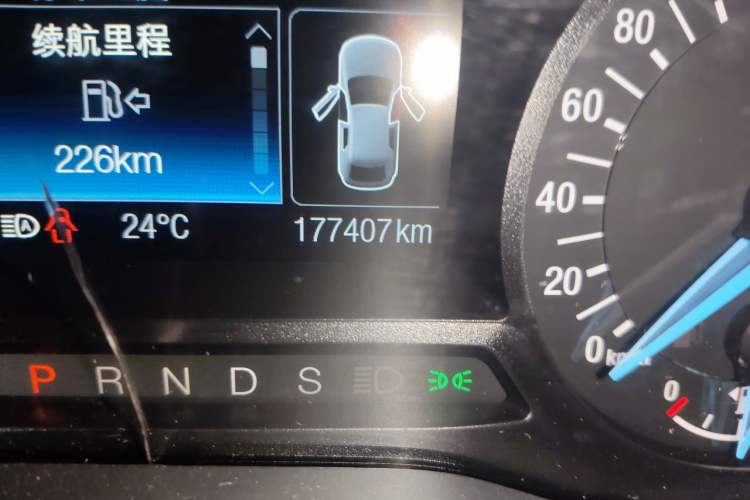 Used Ford Mondeo 2013 1.5L GTDi180 Fashion Edition Odometer Close Up