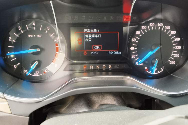 Used Ford Mondeo 2013 2.0L GTDi 200 Fashion Edition Odometer Close Up