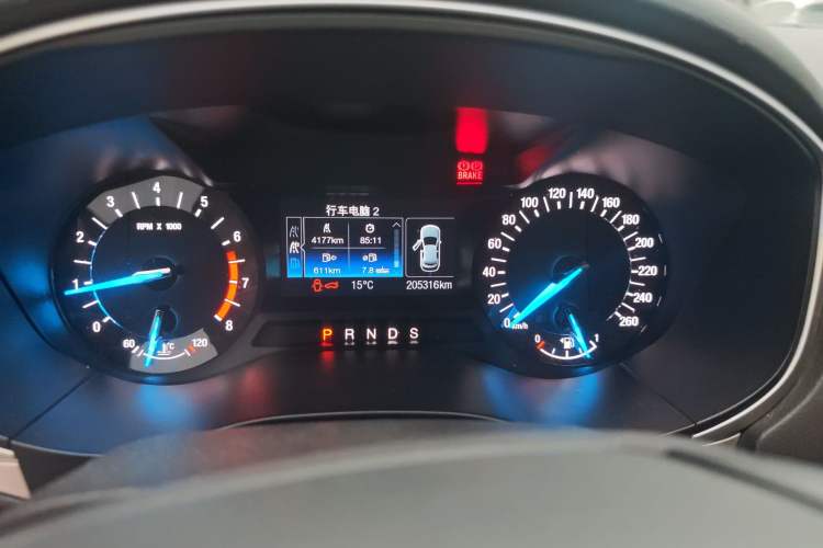 Used Ford Mondeo 2013 1.5L GTDi180 Fashion Edition Odometer Close Up