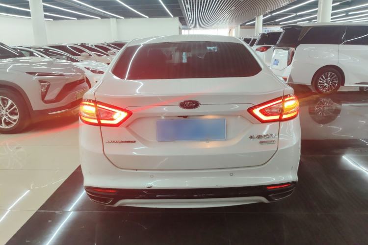 Used Ford Mondeo 2013 2.0L GTDi 200 Luxury Model Rear
