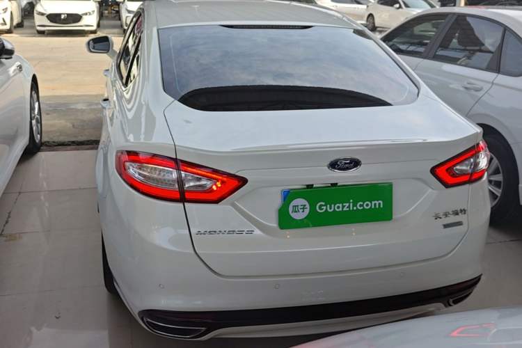 Used Ford Mondeo 2013 2.0L GTDi 200 Luxury Model Rear