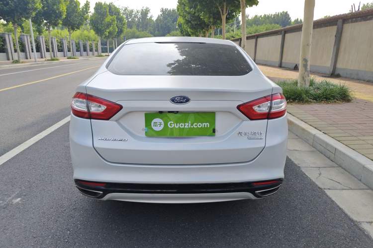 Used Ford Mondeo 2013 2.0L GTDi 200 Luxury Model Rear