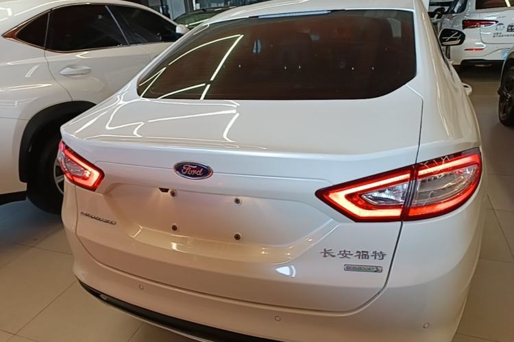 Used Ford Mondeo 2013 2.0L GTDi 200 Fashion Edition Rear