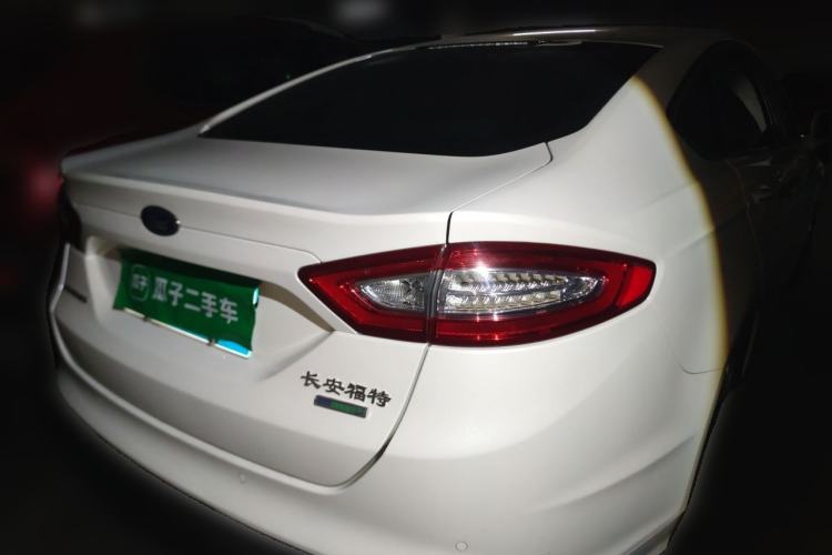 Used Ford Mondeo 2013 2.0L GTDi 200 Luxury Model Rear