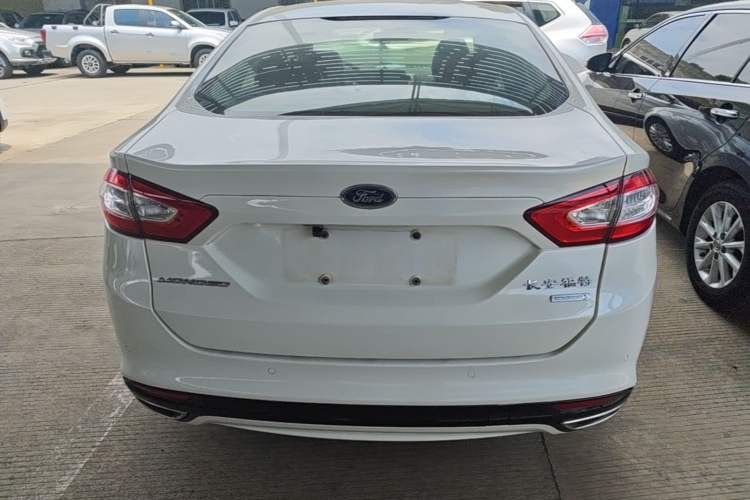 Used Ford Mondeo 2013 2.0L GTDi 200 Fashion Edition Rear