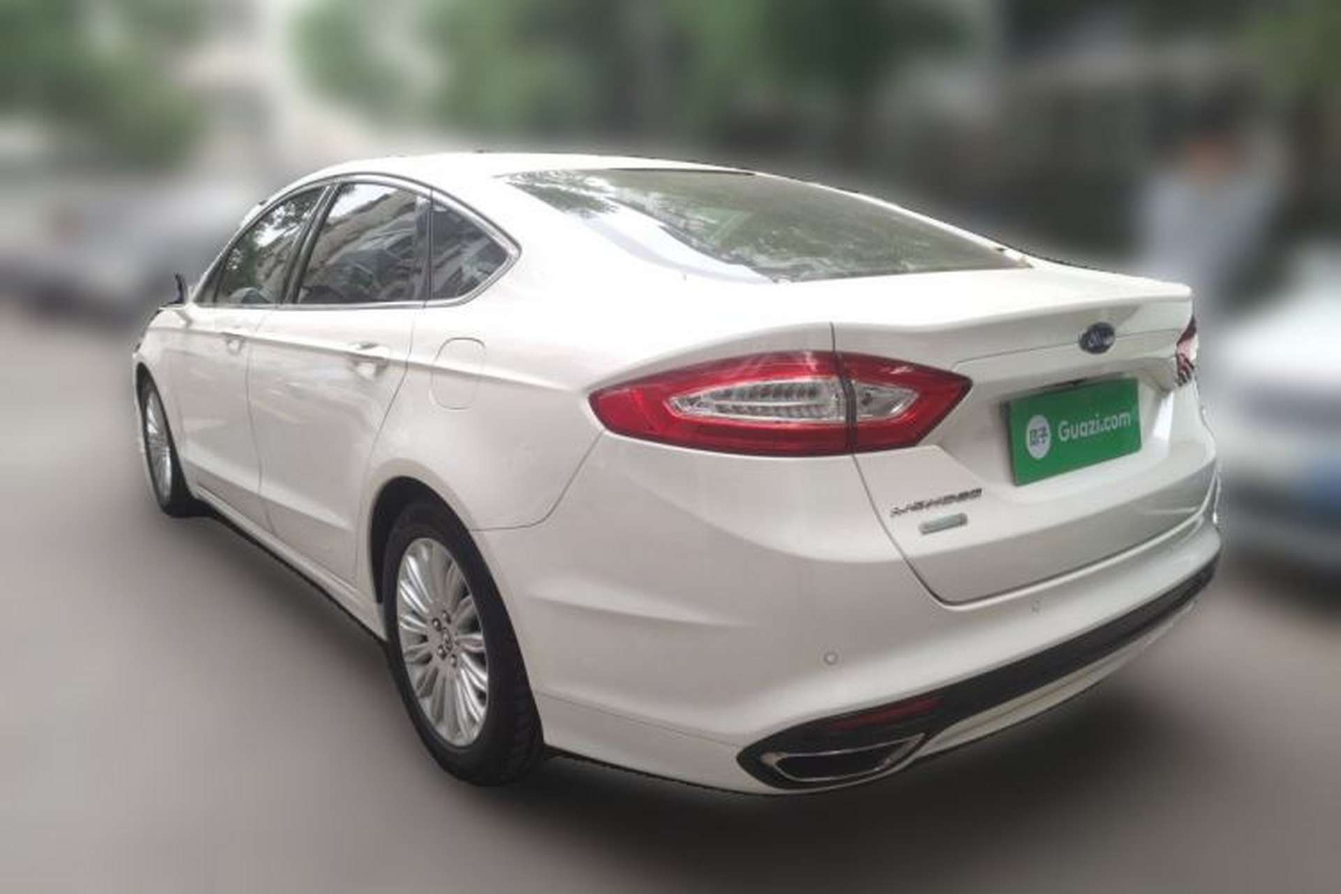 Used Ford Mondeo 2013 2.0L GTDi 200 Luxury Model Rear Left 45 Deg