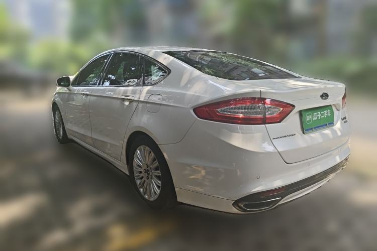 Used Ford Mondeo 2013 2.0L GTDi 200 Fashion Edition Rear Left 45 Deg