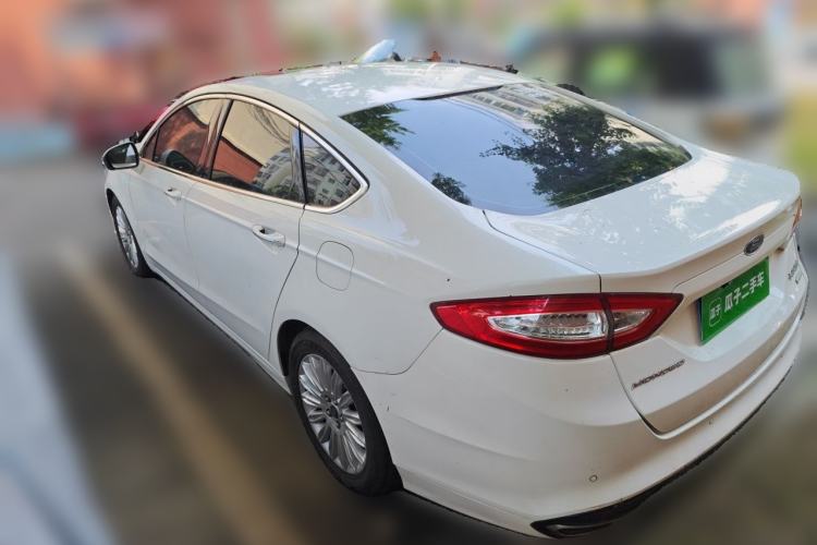 Used Ford Mondeo 2013 2.0L GTDi 200 Fashion Edition Rear Left 45 Deg