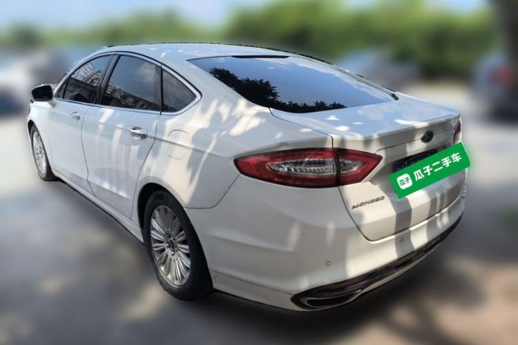 Used Ford Mondeo 2013 2.0L GTDi 200 Luxury Model Rear Left 45 Deg