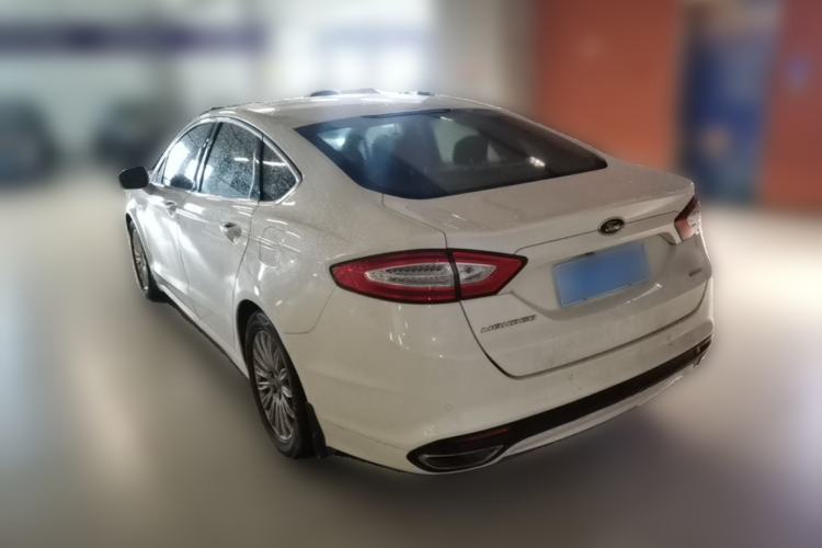 Used Ford Mondeo 2013 2.0L GTDi 200 Fashion Edition Rear Left 45 Deg