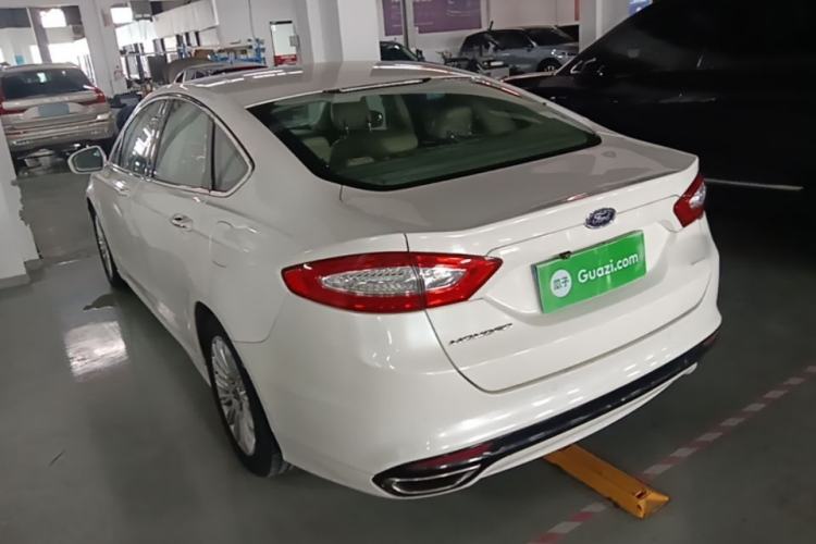 Used Ford Mondeo 2013 2.0L GTDi 200 Fashion Edition Rear Left 45 Deg